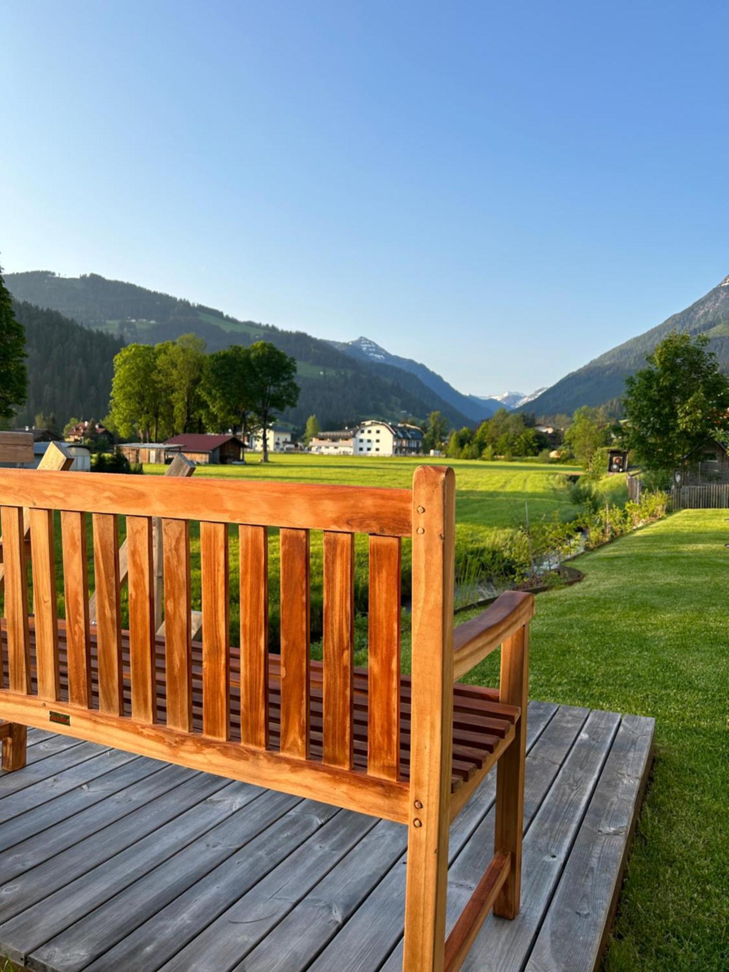 Tanners Chalet Apartments Altenmarkt im Pongau Exterior photo